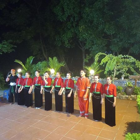 Mai Chau Xanh Bungalow Bagian luar foto
